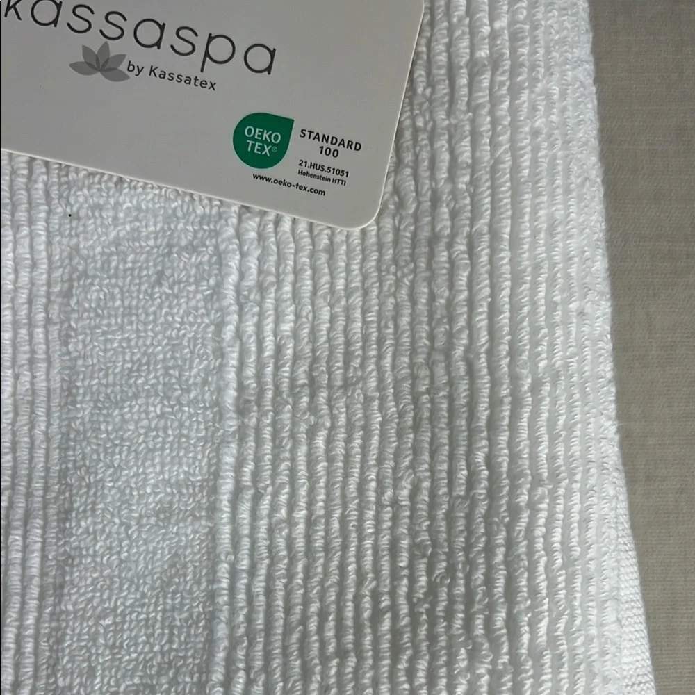 Kassa Spa White Bath Towel Set 100% Cotton 2 Bath Set of 2 NEW